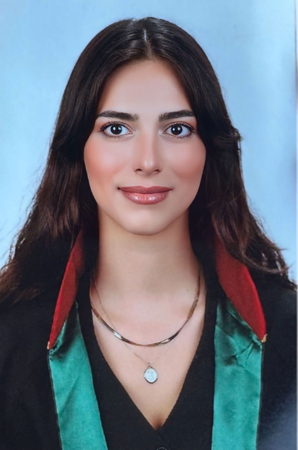 Av. Elanur Karapınar